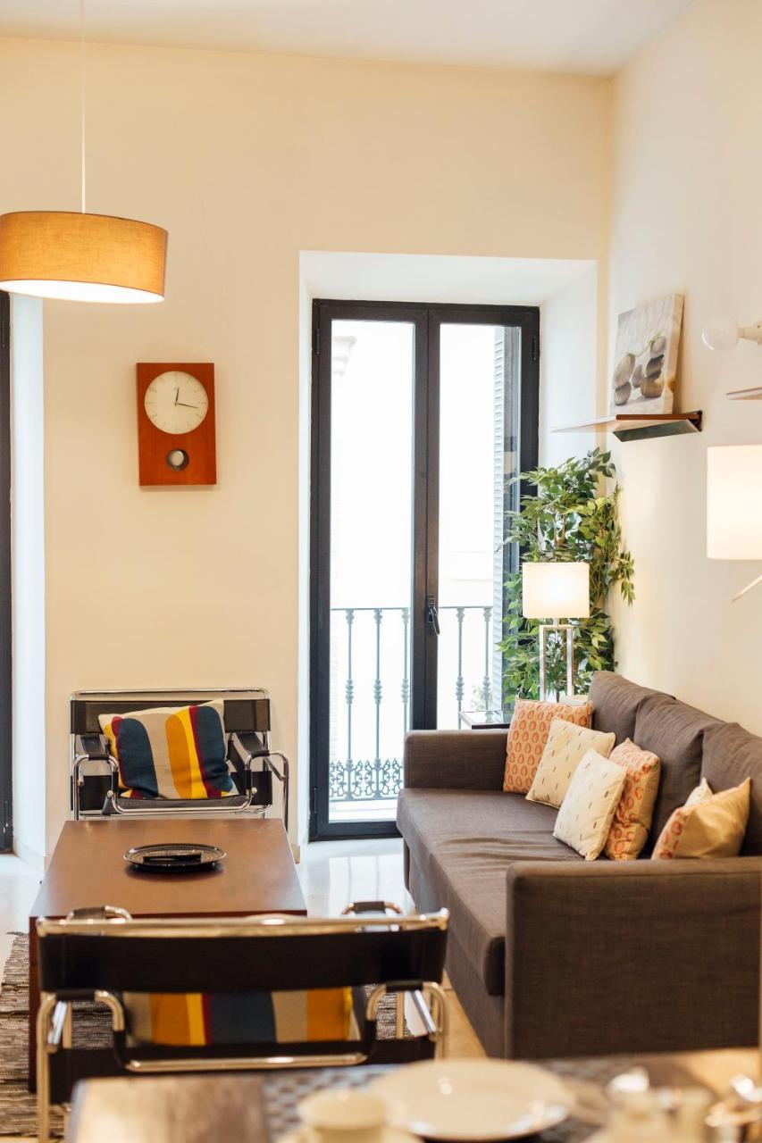 Plaza Del Buen Suceso Apartment Seville Luaran gambar