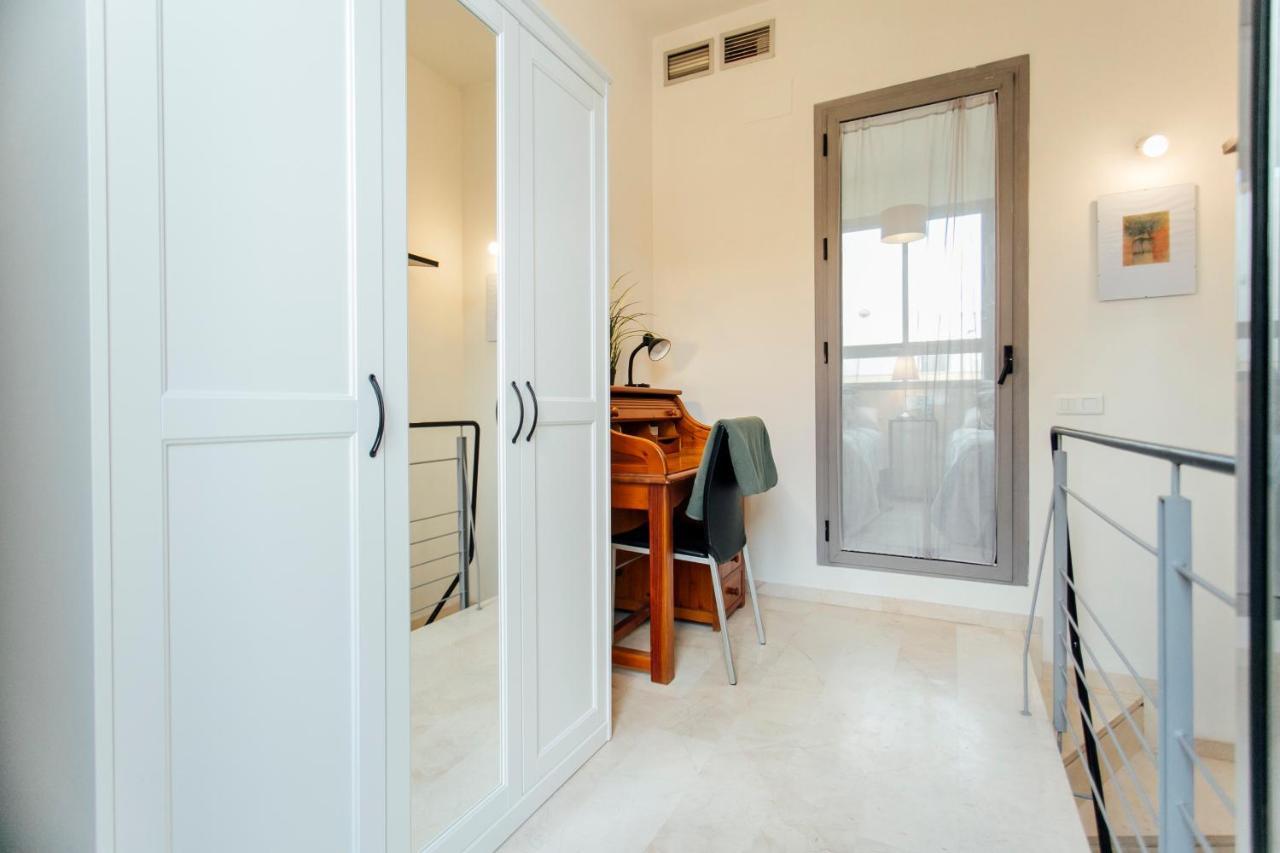 Plaza Del Buen Suceso Apartment Seville Luaran gambar