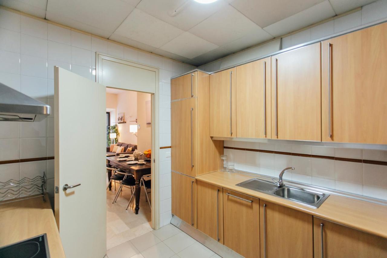Plaza Del Buen Suceso Apartment Seville Luaran gambar